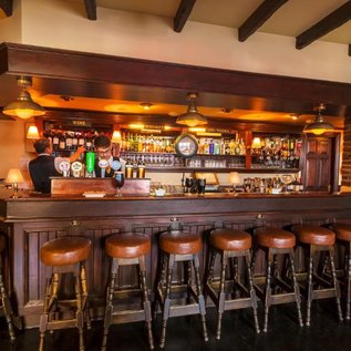 Bar mit Pubcharakter