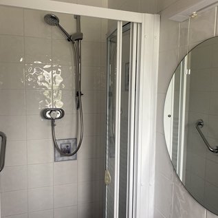Dusche