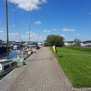 Der Hafen in Terryglass am Lough Derg